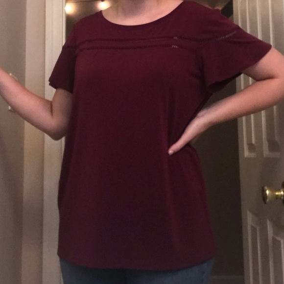 Women's top - Picture 3 of 10